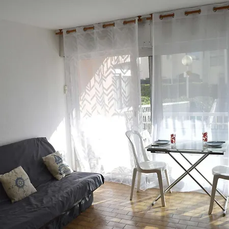 Studio 4 Pers, Proche Plage, Parking Prive, Cap D'agde - Fr-1-249-349 Apartment *
